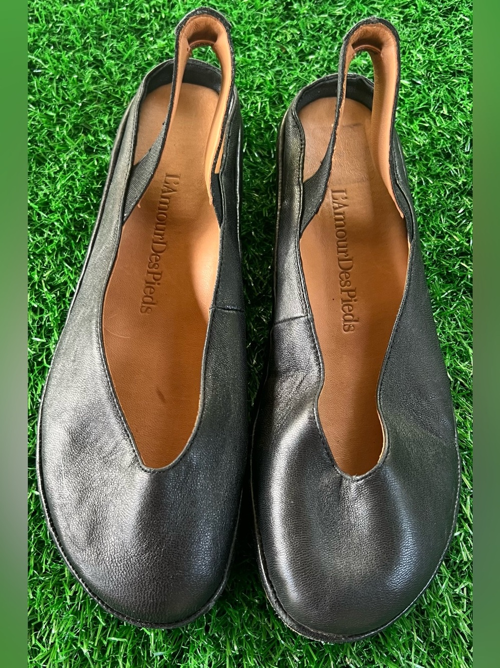 L’Amour Des Pieds Black Nappa leather Slingback Flats 6.5